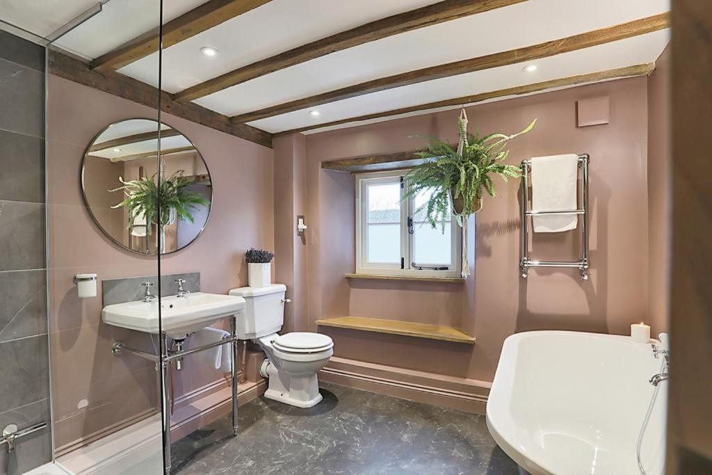 Luxury Cotswold Cottage With Hot Tub In Stow On The Wold! Luaran gambar