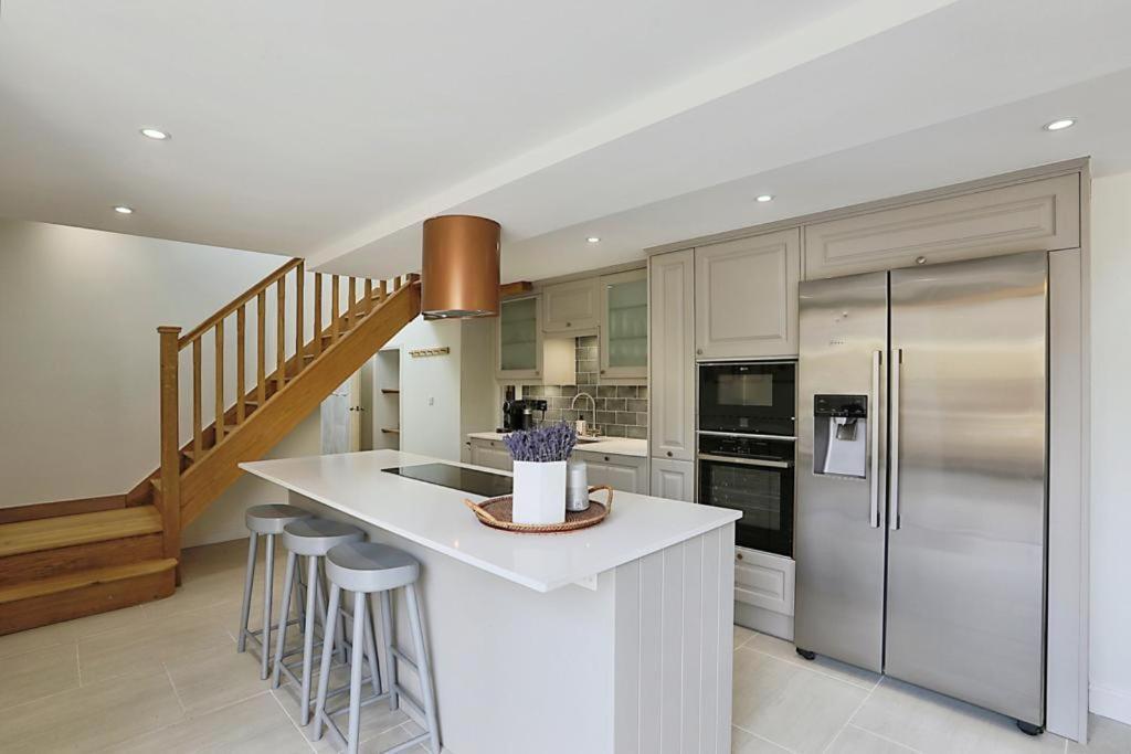 Luxury Cotswold Cottage With Hot Tub In Stow On The Wold! Luaran gambar