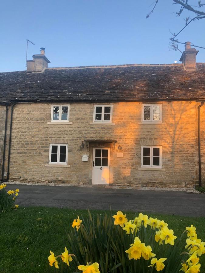 Luxury Cotswold Cottage With Hot Tub In Stow On The Wold! Luaran gambar
